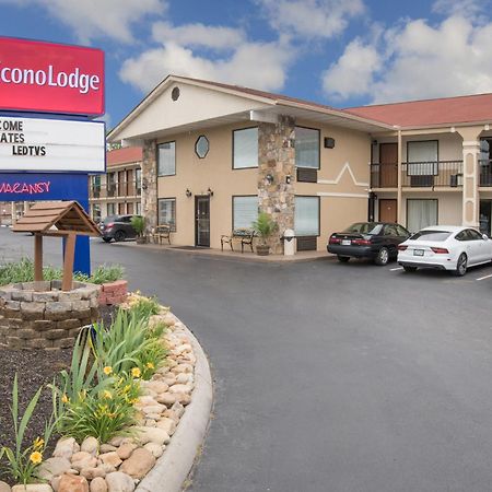 Econo Lodge Sevierville-Pigeon Forge On The River Экстерьер фото
